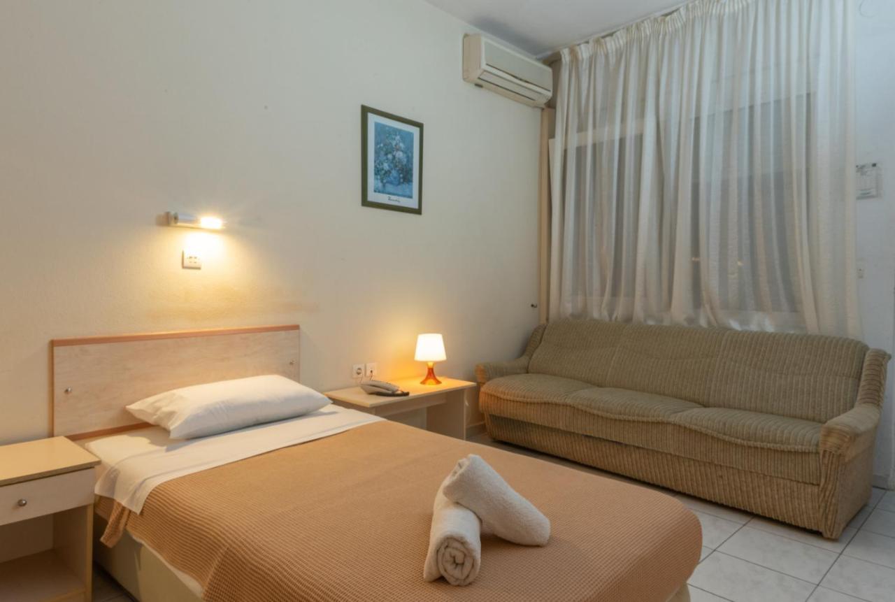 Estia Aparthotel Orestiás Buitenkant foto