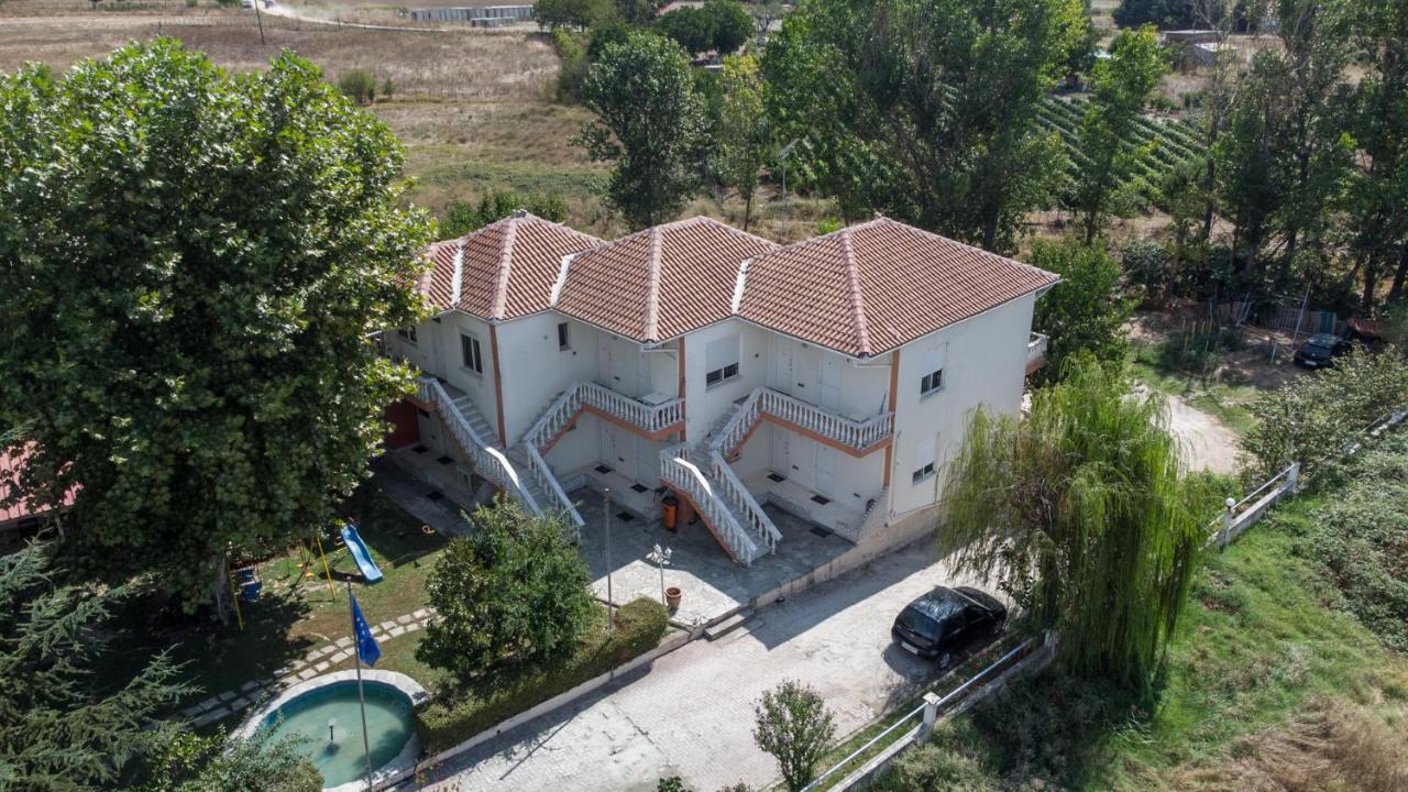 Estia Aparthotel Orestiás Buitenkant foto